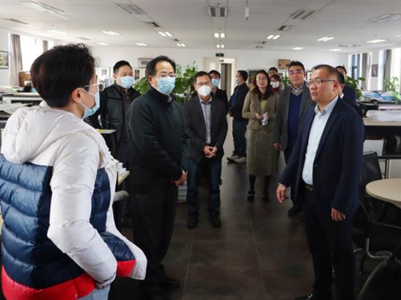 开年送祝福 慰问鼓干劲——省工程咨询设计集团领导开工首日走访看望干部职工