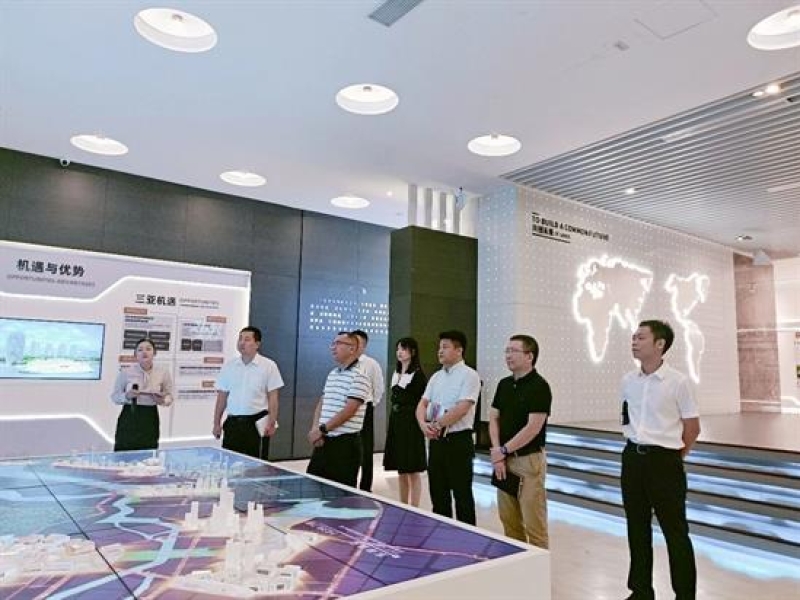 吴刚总经理带队赴三亚拜访多家市属投资平台公司及重点园区管理机构